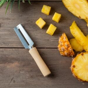 Stainless Steel Vegetable Peeler – Sharp, Comfortable Wooden Grip