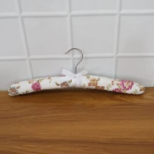 Padded Floral Clothes Hanger – Satin-Cushioned, Non-Slip Support