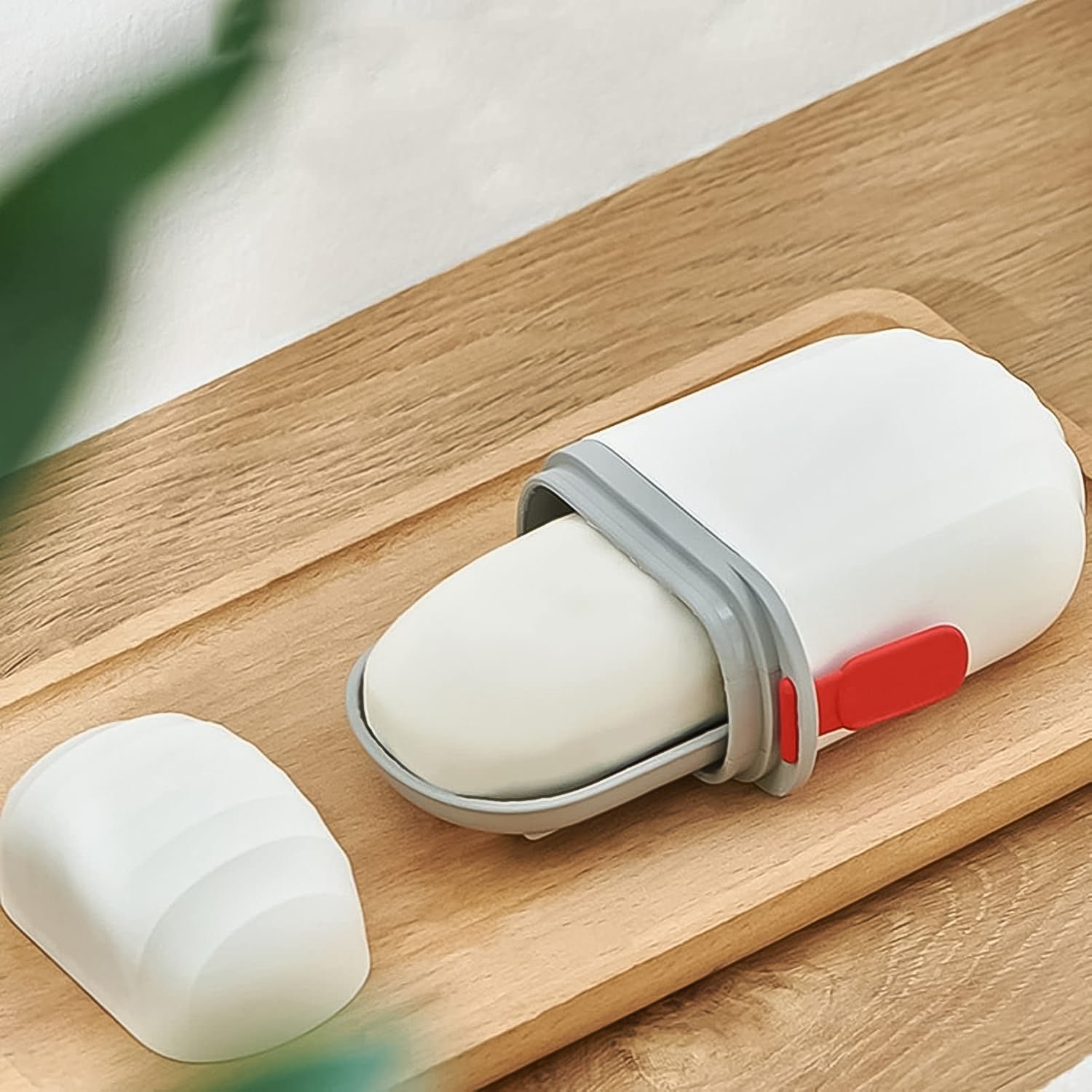 Travel Soap Case – Leakproof & Portable for Bathroom | VelvetBubbles