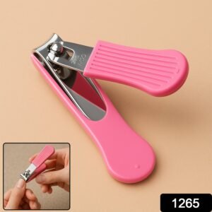 Nail Cutter for Every Age with File & Catcher | AuriGlam