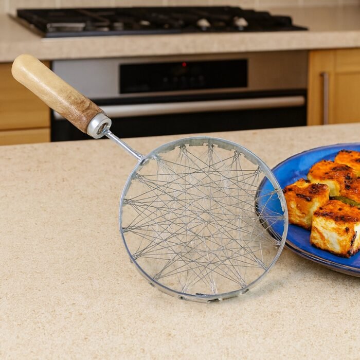 Stainless Steel Wire Skimmer – Heat-Resistant Wooden Handle