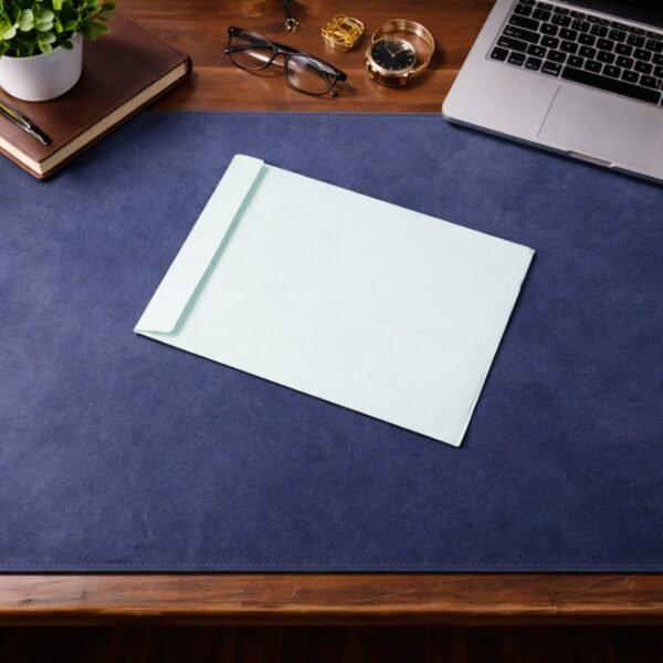 Card Envelope with Self-Seal Closure – Durable & Secure 36x25cm