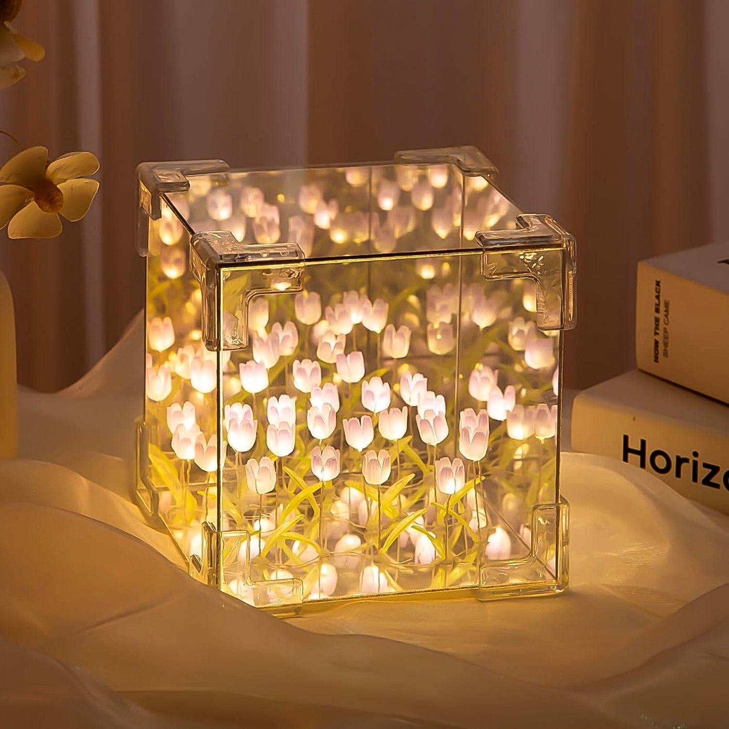 Tulip LED Night Lamp – Decorative Mirror & Light | Styleva