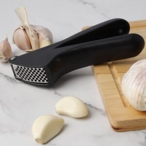 Garlic Press – Effortless Manual Garlic Crushing Tool