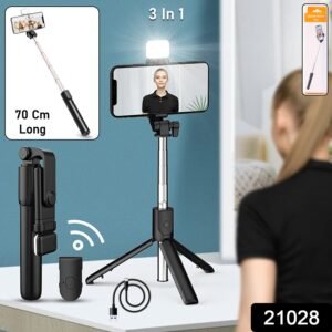 Wired Selfie Stick – 70cm Extendable Handle Tripod Stand