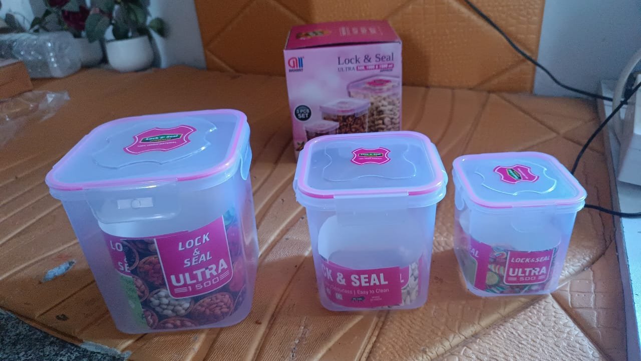 0289533b-3338-4182-a93a-6e7d81b07370 Airtight Kitchen Storage Container Set – 3 Pcs with Lock Seal Lids