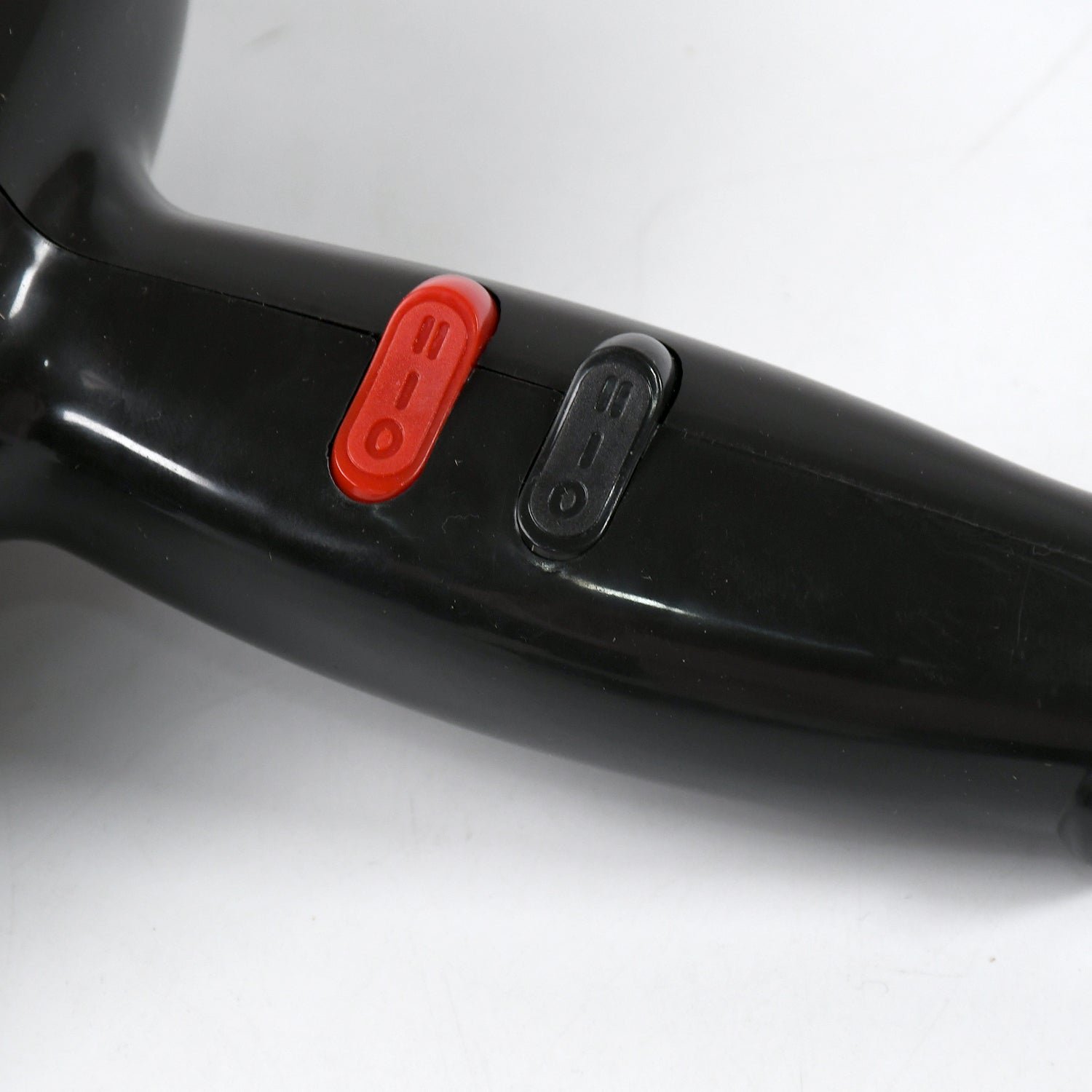 Professional Hair Dryer – 1800W, 3 Heat Settings |