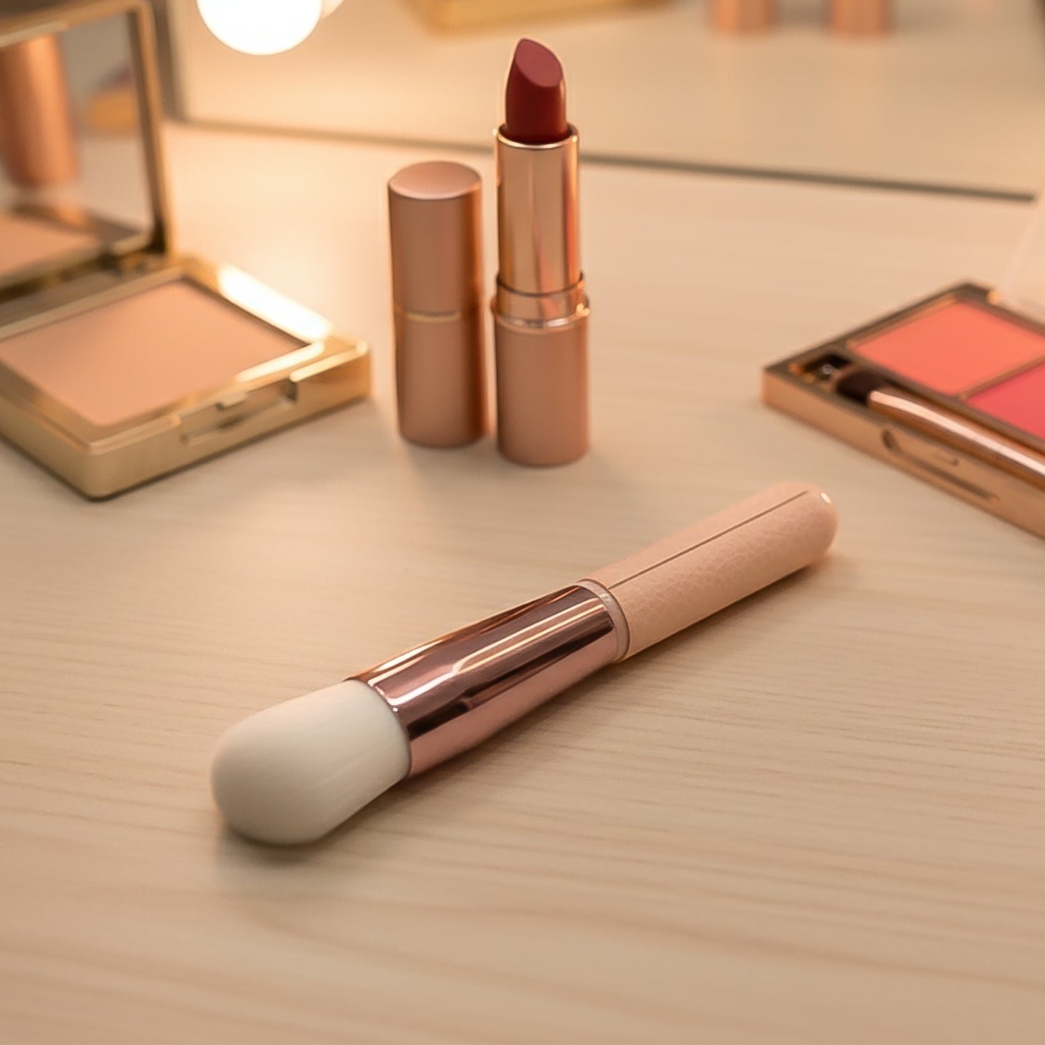 Soft Makeup Brush for Flawless Face Blending – Gentle & Precise
