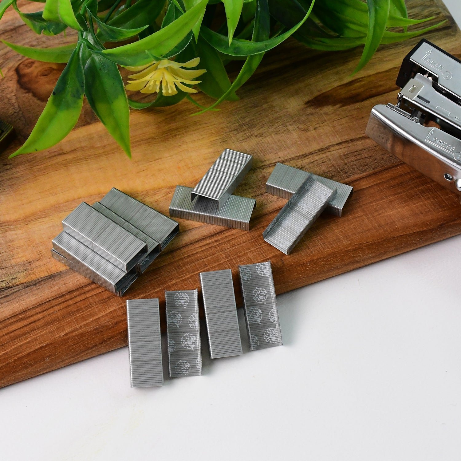 24/6 Staples – Durable Steel Pins for Smooth Office Stapling