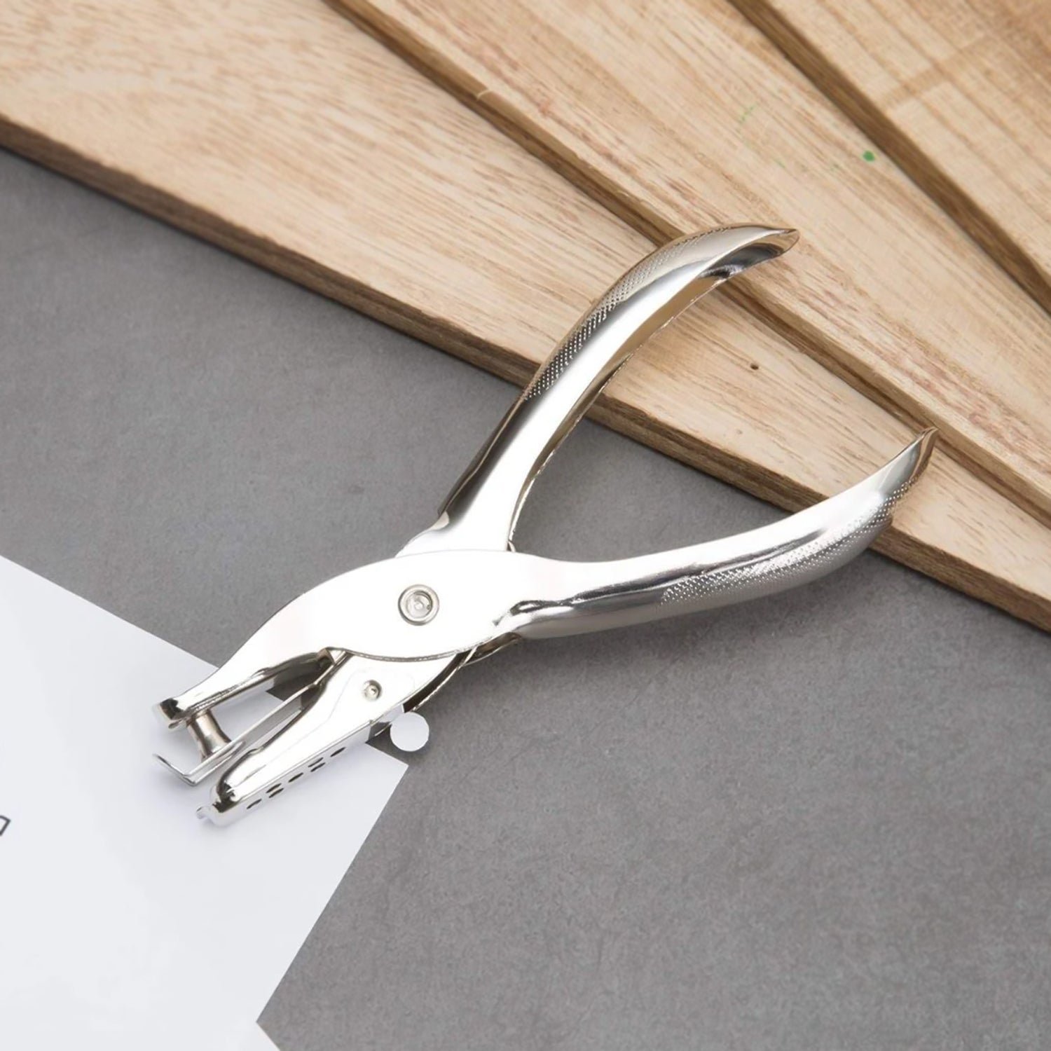 Single Hole Puncher – Durable Metal for Office & Crafts | VoltDesk