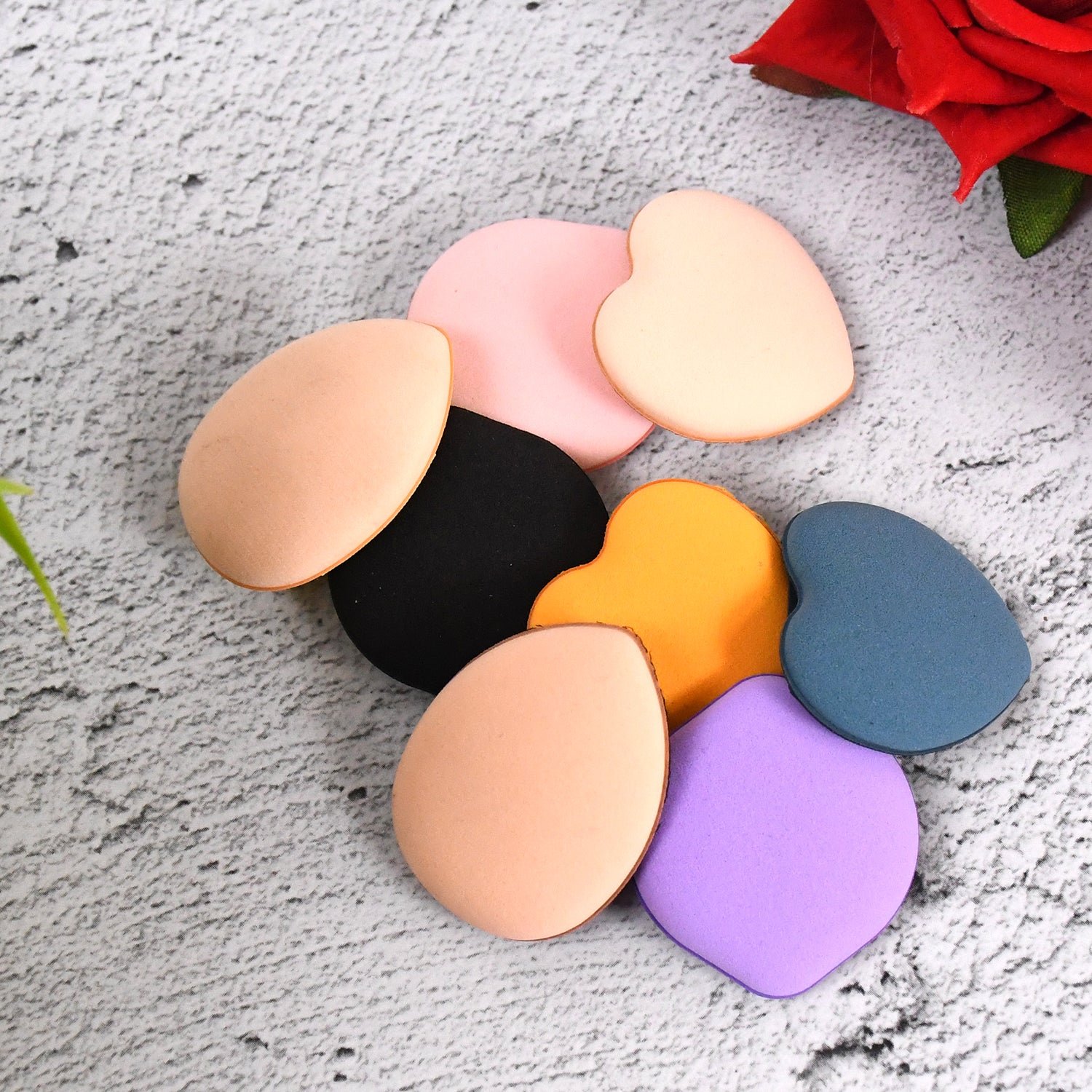 Mini Finger Powder Puff – Soft Makeup Sponges, 8 Pcs Set | BeautyBare