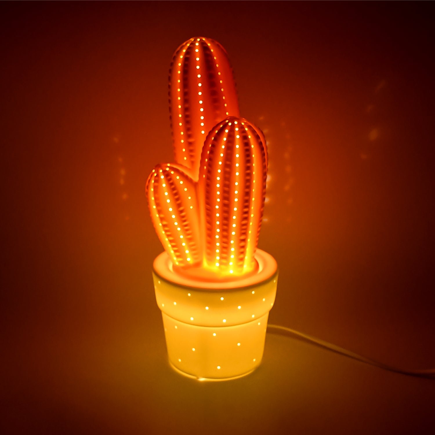 Ceramic Table Lamp – Elegant Big Ambient Light for Home
