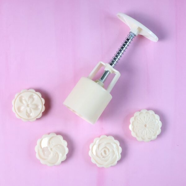 Spring Press Cookie Mold Set – 4 Floral Designs for Easy Baking
