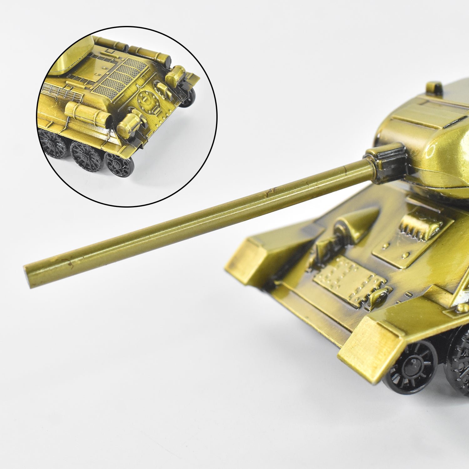 Iron Art Tank Model – Retro Vintage Desktop Decoration