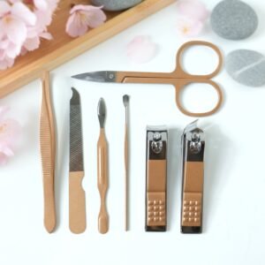 Manicure Kit – 7-in-1 Premium Grooming Set with Compact Case