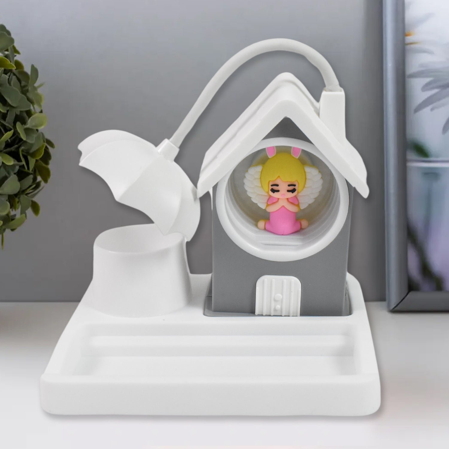 Cartoon LED Desk Lamp – Eye-Protection & Multi-Color |