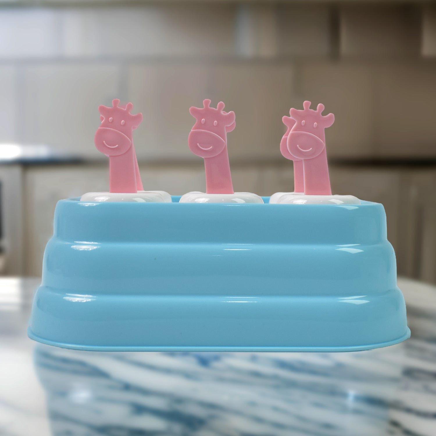 Giraffe-Shaped Ice Cube Molds – 6-Cavity Popsicle Maker | Bake & Dwell