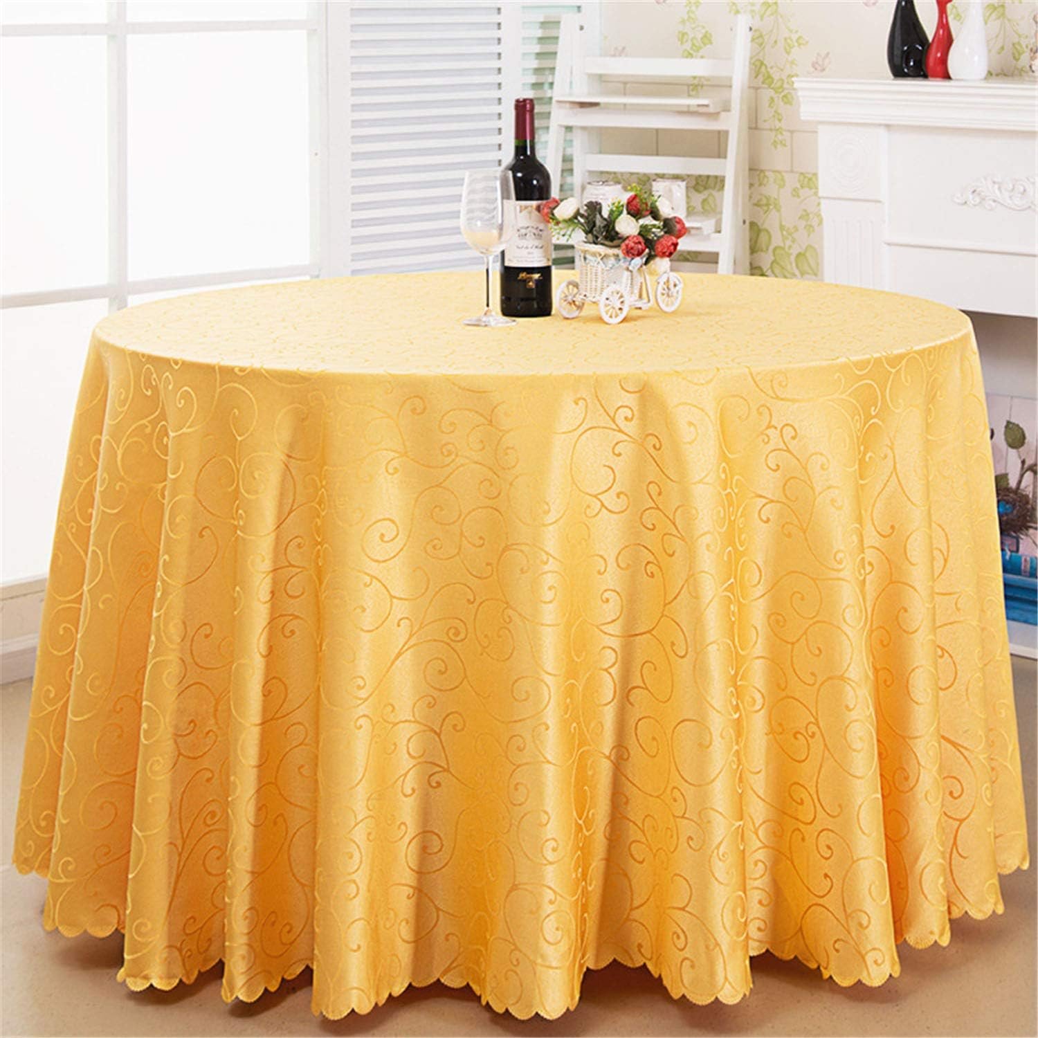 Reusable Polyester Table Cloth – Thick, Waterproof, and Washable (160×140 cm)