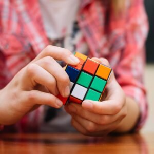 Rubik's Cube 3x3 – Brain Teaser Puzzle & Skill Builder | Play & Move