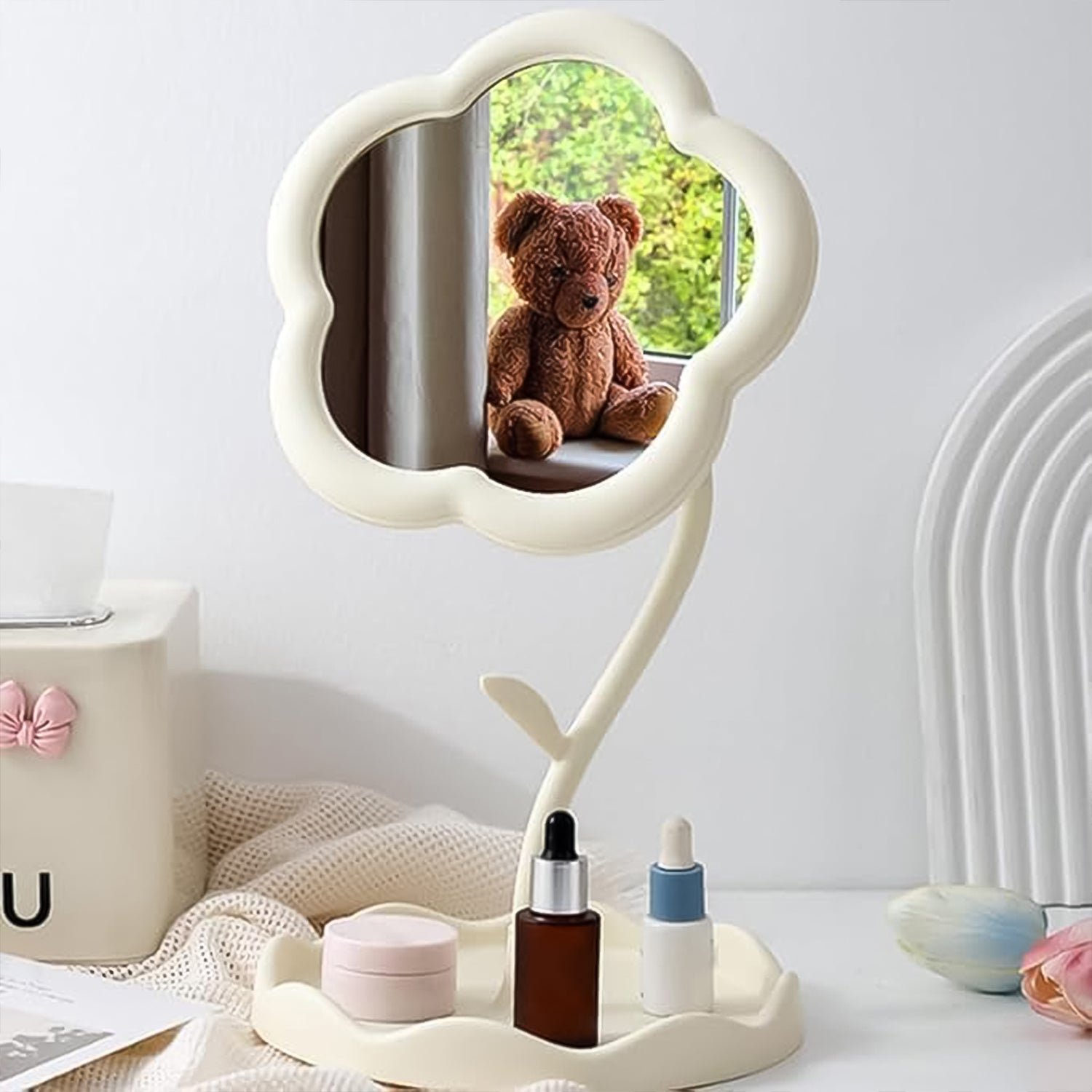 Flower-Shaped Makeup Mirror – Rotatable Vanity Mirror with Tray