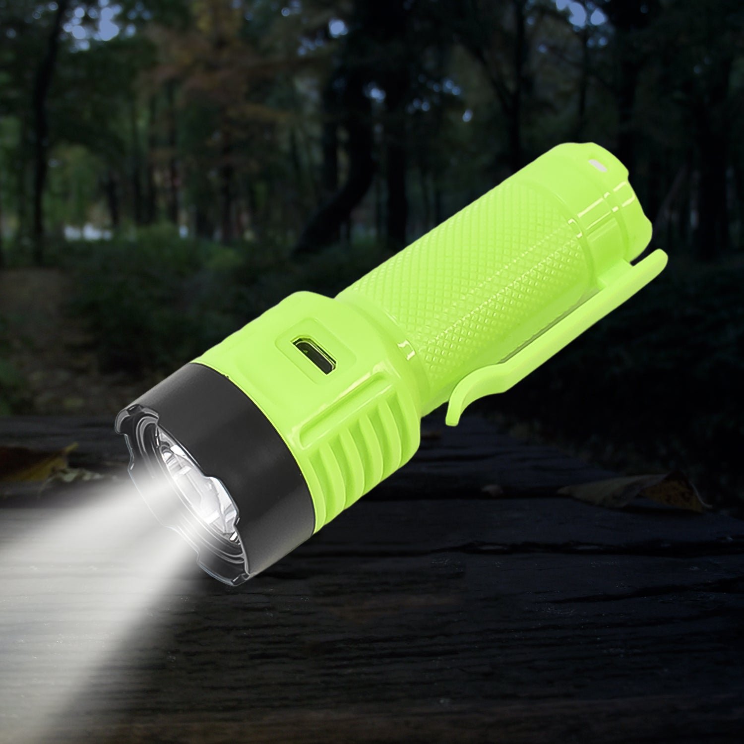 02_f9ee00d4-f5e3-430a-87ff-ee6b74d0c11c LED Flashlight Torch – USB Rechargeable with 4 Lighting Modes