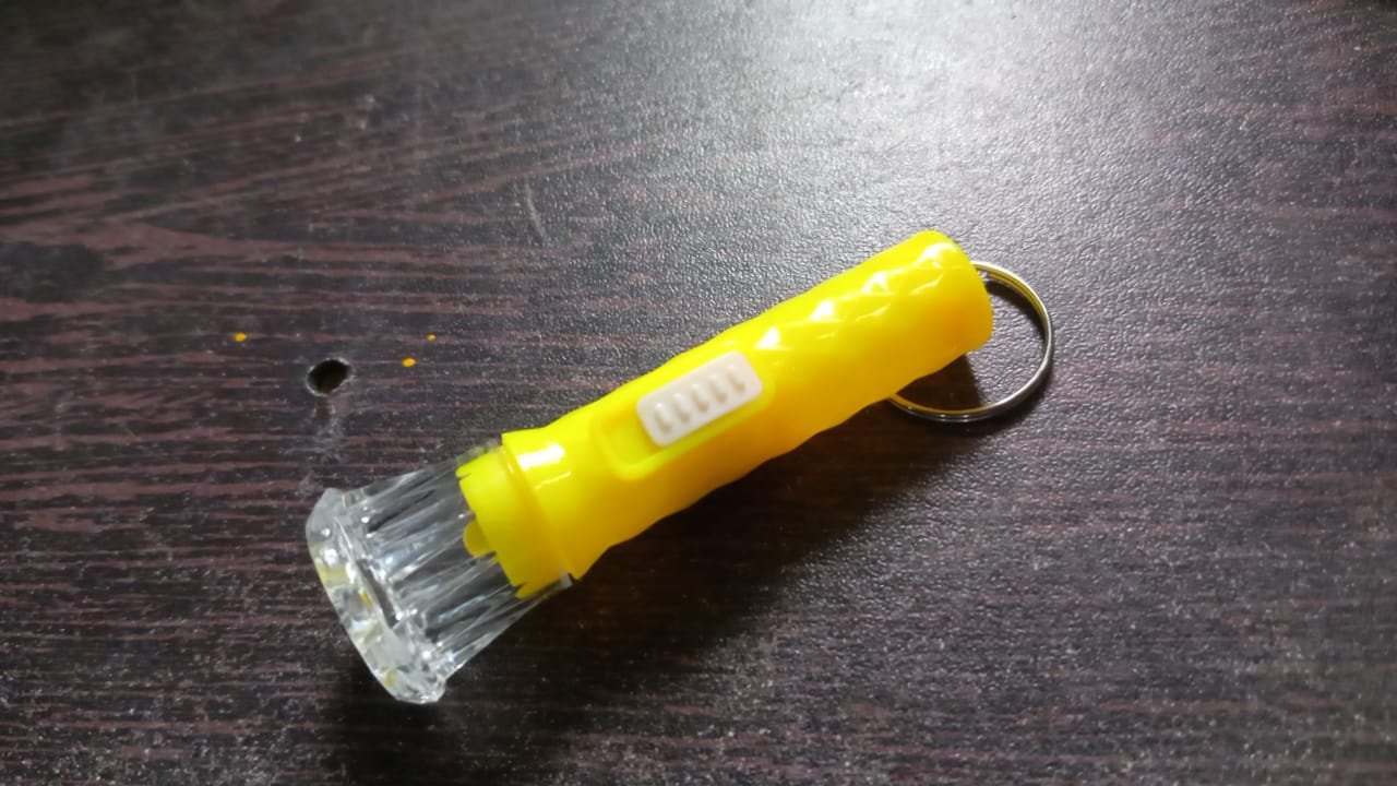 Kids LED Torch – Compact & Fun Plastic Flashlight | Gamevana