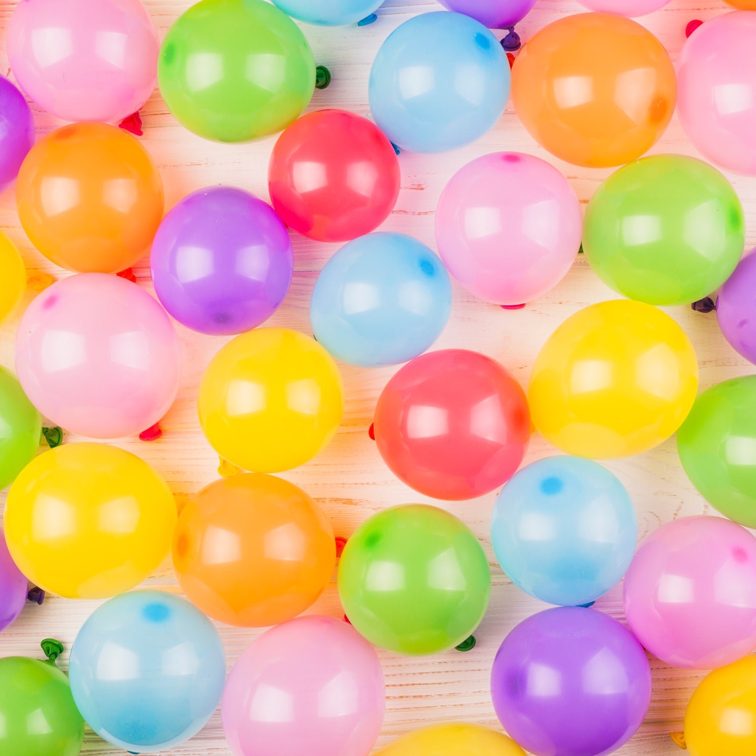 Multicolor Latex Balloons (24 Pcs) – Festive Party Decor | Play & Move