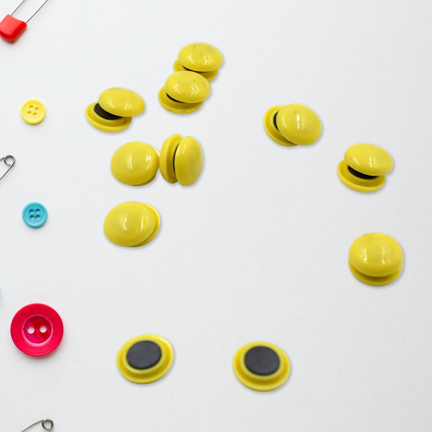 Whiteboard Magnetic Pins – 2cm Colourful Plastic | Deskura