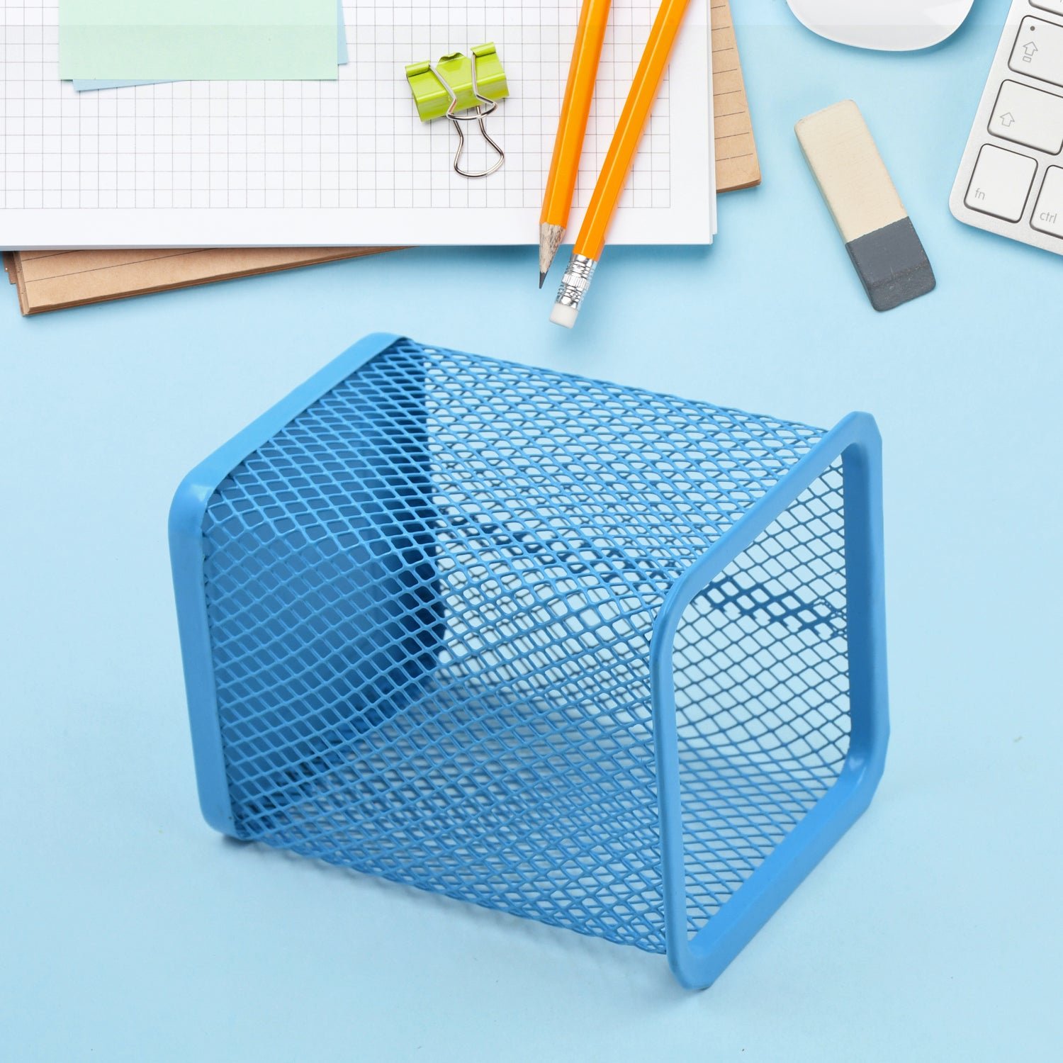 Metal Pen Holder – Mesh Desk Organizer for Office | Deskrova