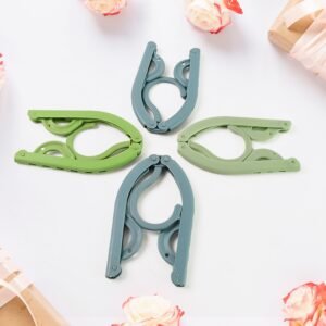 Travel Hangers – Compact Foldable 4-Pack for Easy Storage