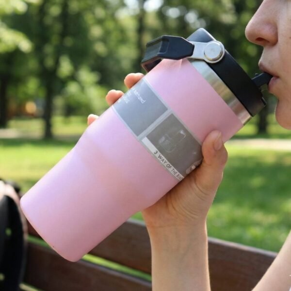 Stainless Steel Travel Tumbler – 900 ML Insulated with Handle