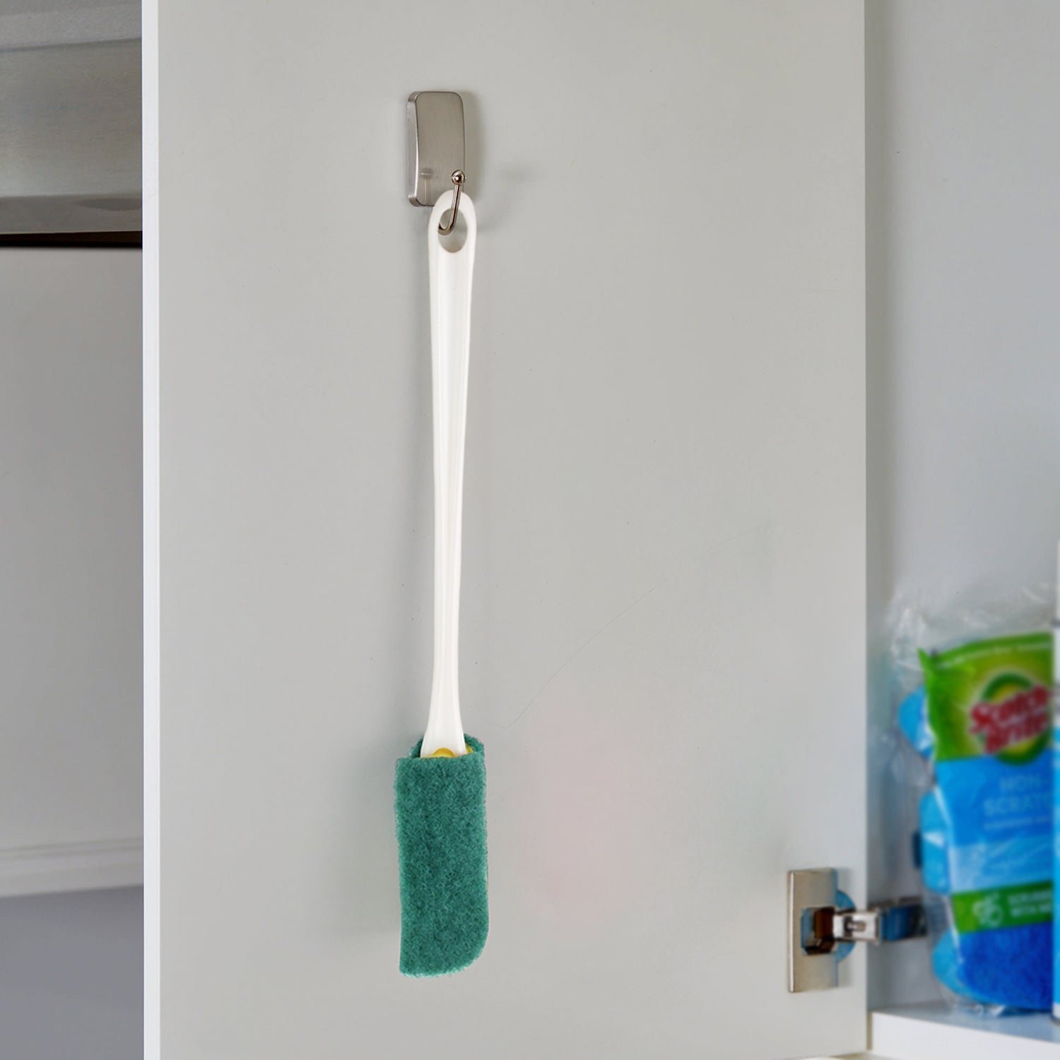 Long Handle Bottle Cleaning Brush – Deep Clean with Scratch-Free Design