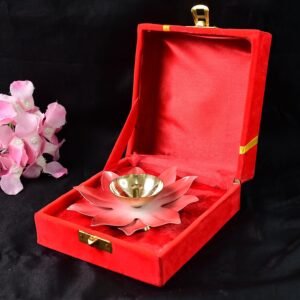 Brass Lotus Oil Diya – Elegant Spiritual Pooja Light