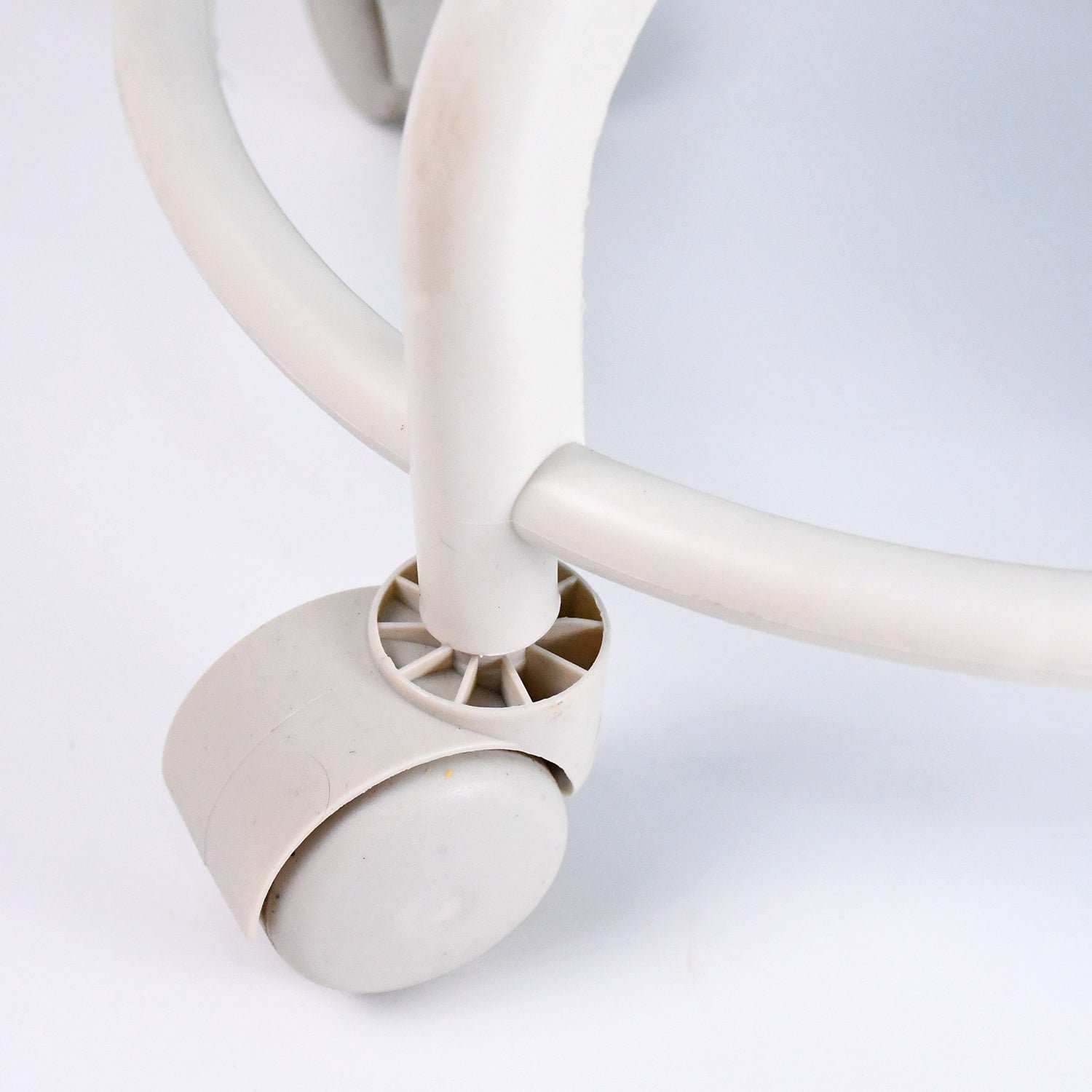 Low Rolling Stool – Cushioned Seat & 360° Wheels | Indo Glow
