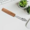 Wooden Handle Vegetable Peeler – Ergonomic & Durable Design