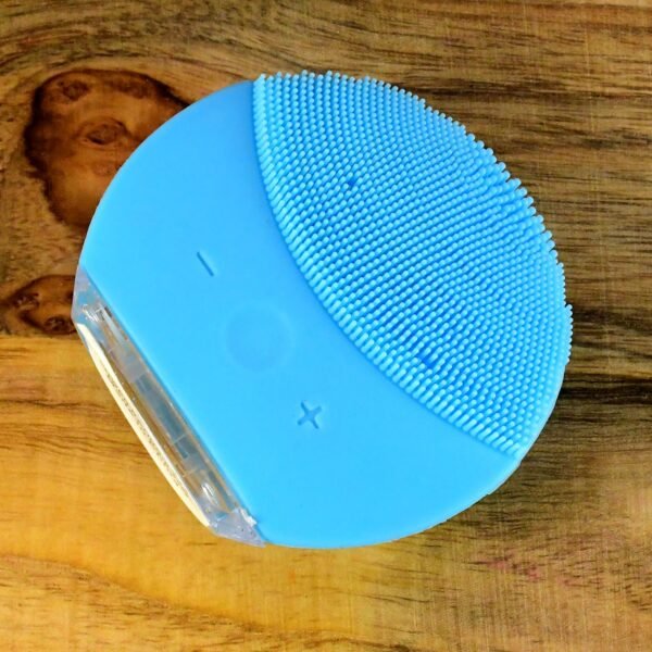 Silicone Sonic Facial Cleansing Brush – Gentle Deep Pore Cleanser