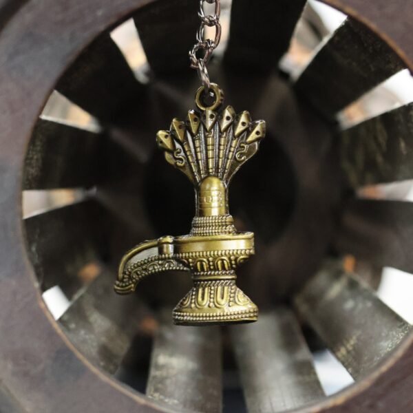 Lord Shiva Shivaling Metal Keychain – Durable Spiritual Accessory