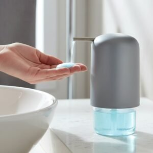 Penguin Liquid Soap Dispenser – Stylish & Refillable for Kitchen & Bath