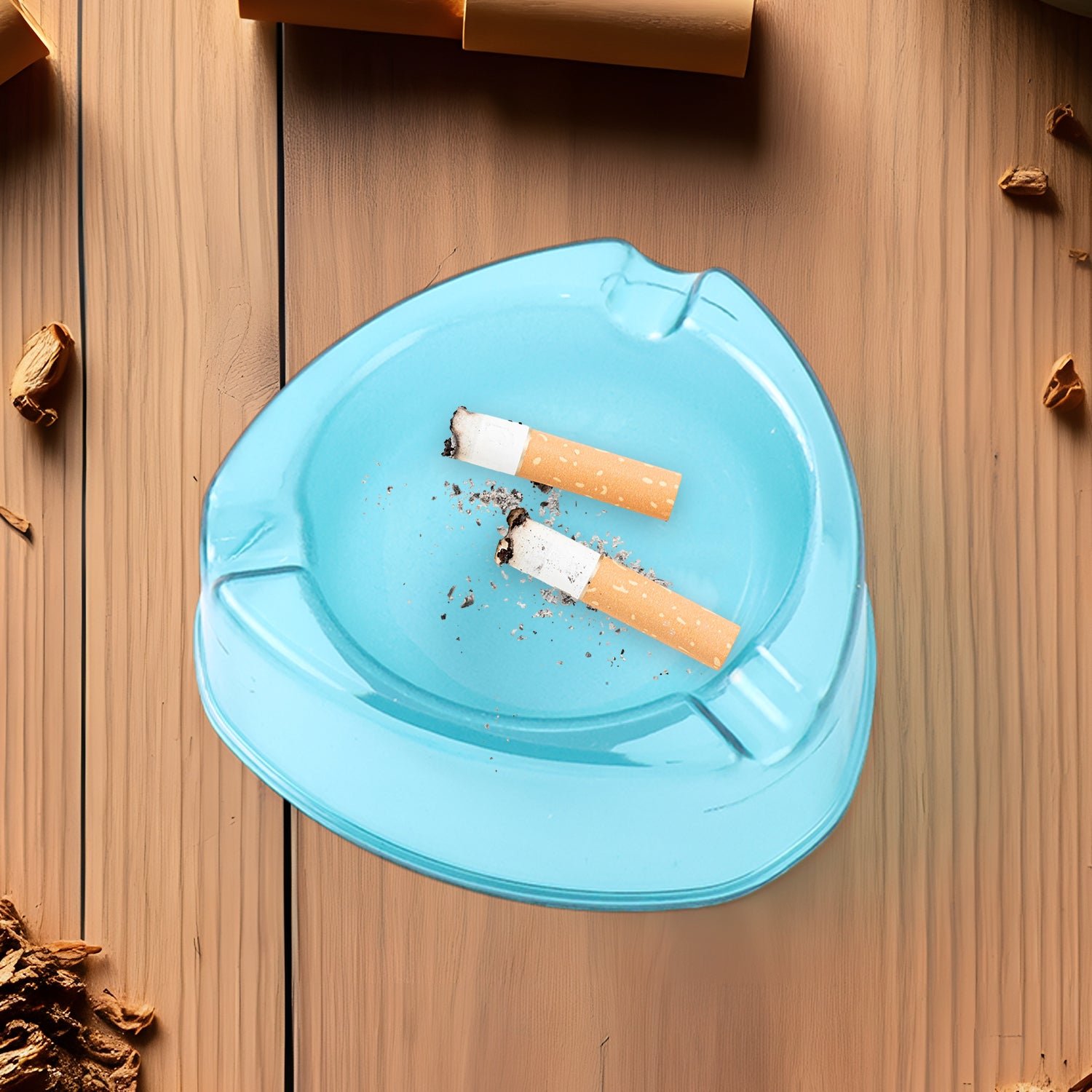 Transparent Plastic Ashtray – Heavy-Duty with Triple Rest Slots