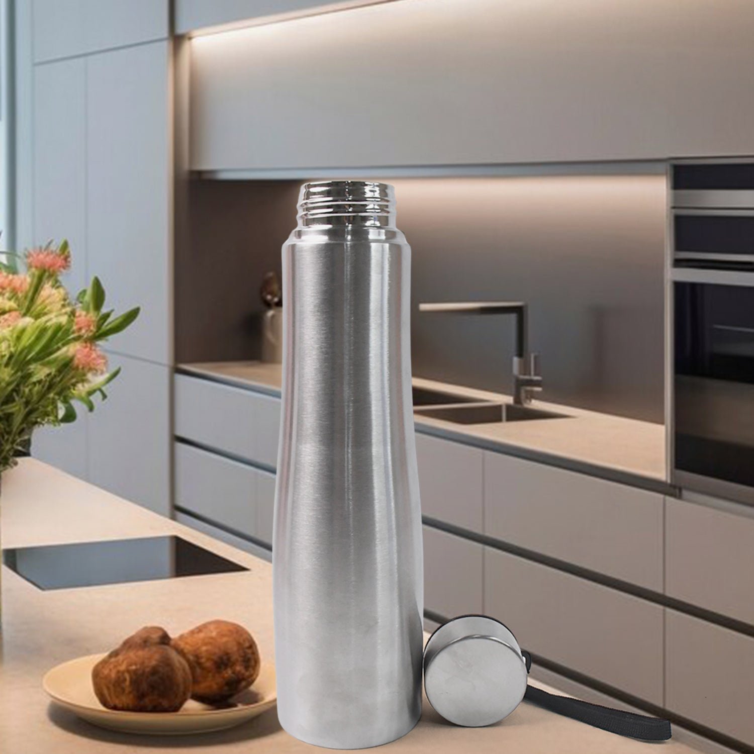 Vacuum-Insulated Stainless Steel Water Bottle 1000 ML – Leak-Proof & Durable