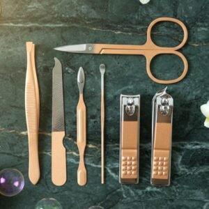 Manicure Kit – 7-in-1 Premium Grooming Set with Compact Case