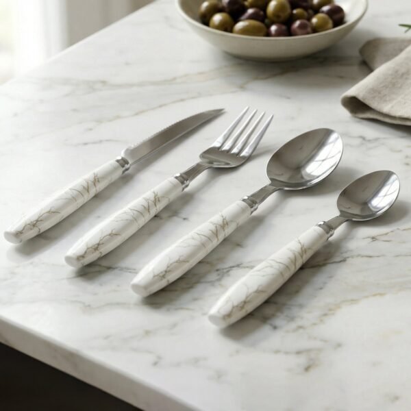 Stainless Steel Cutlery Set – Elegant Dining Essential for Home and Kitchen