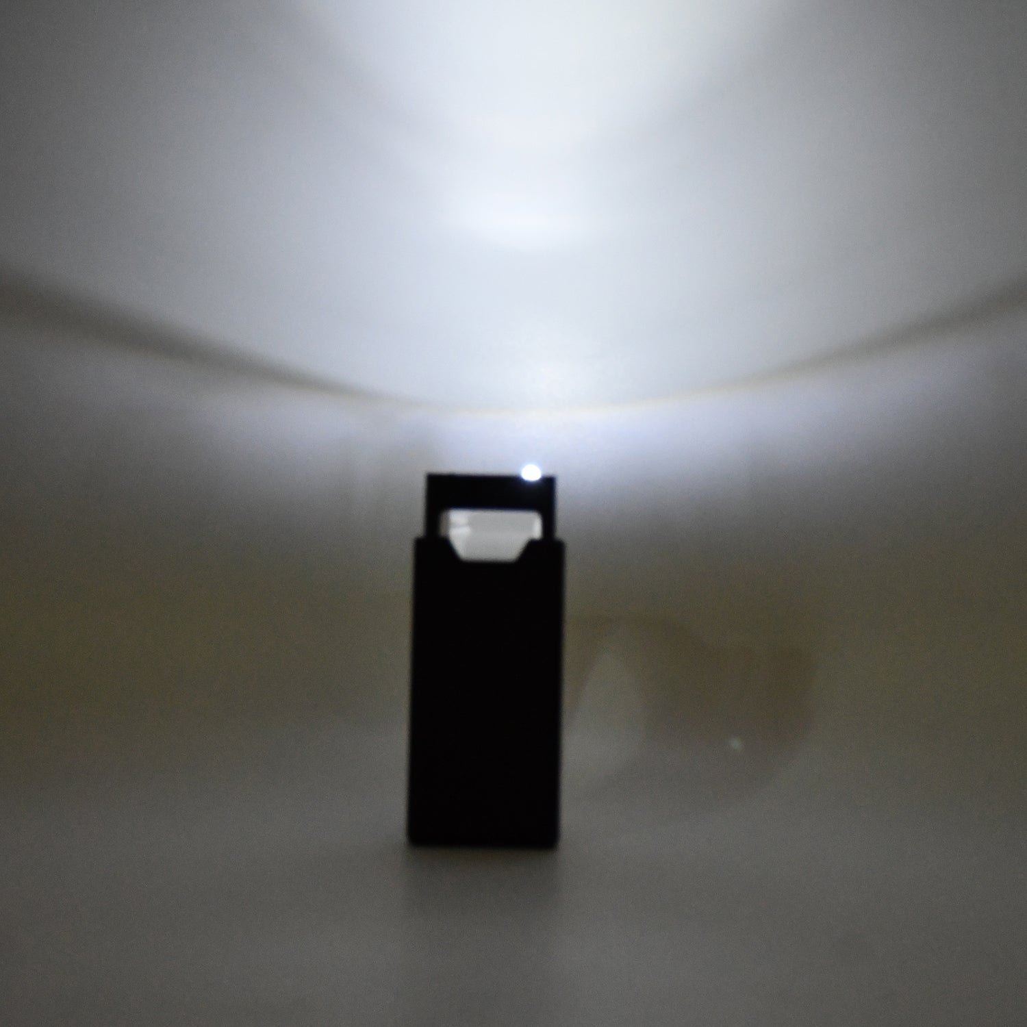 Extendable LED Magnifier – Portable & Durable Reading Aid