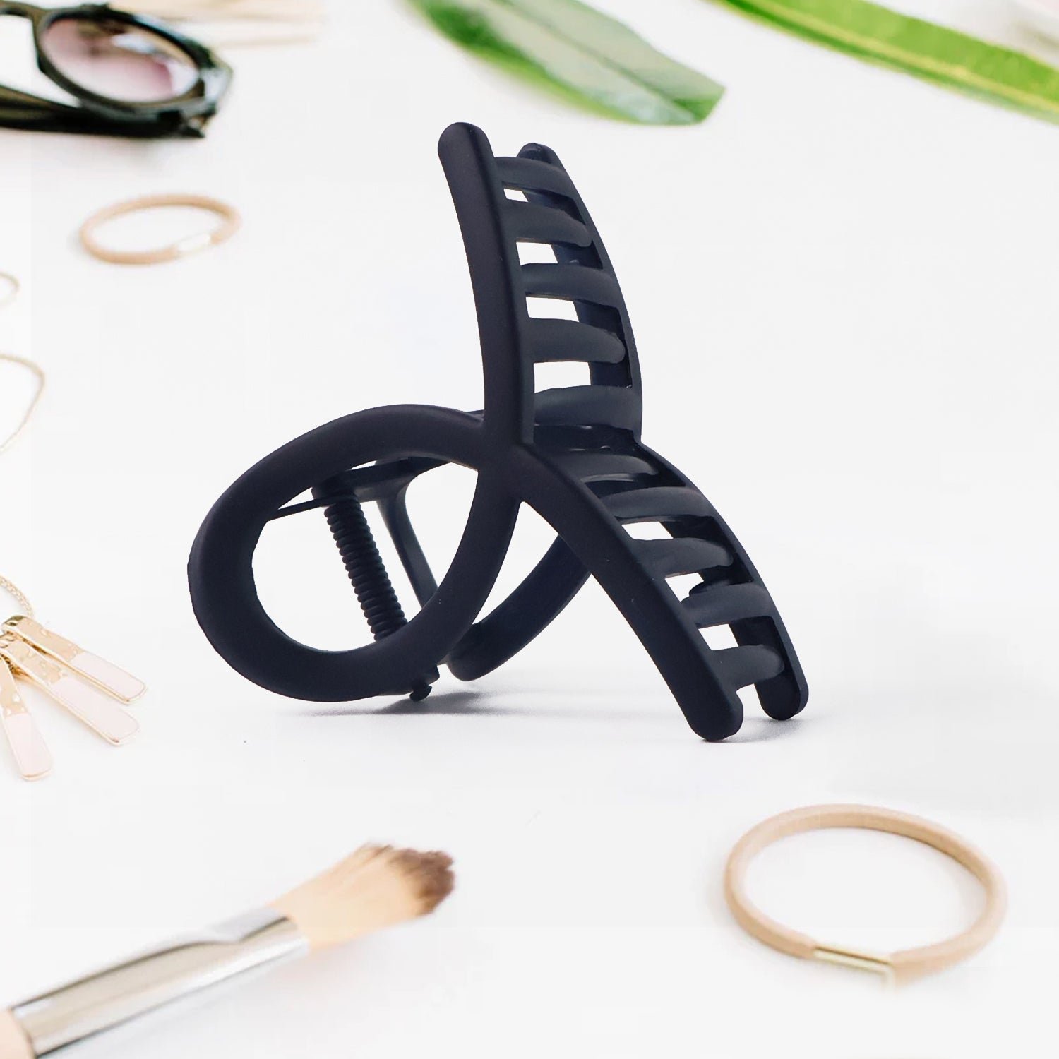 Plastic Hair Clamp – Durable Matte Finish Barrette Clip Set