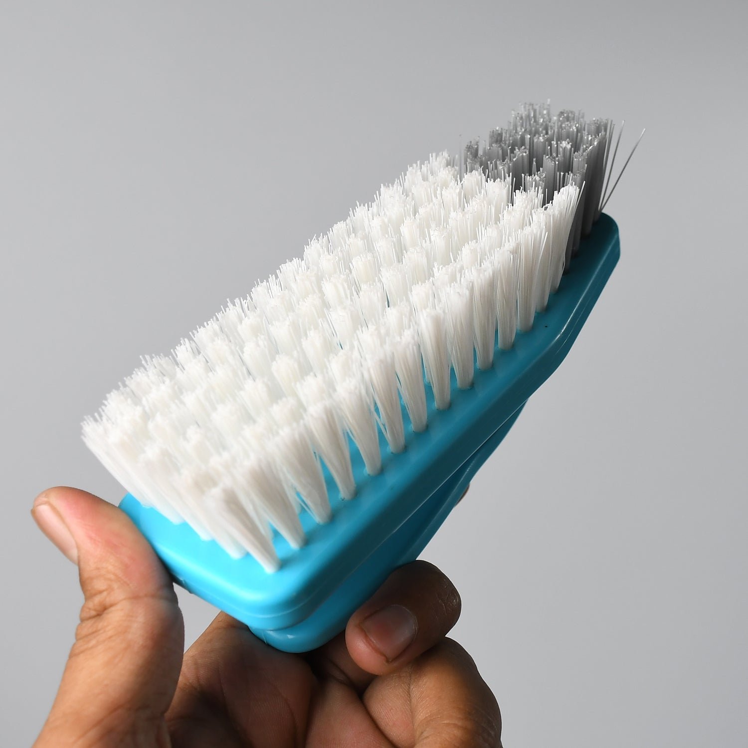 Multipurpose Cleaning Brush – Durable Handle & Versatile Use | Pro Clean