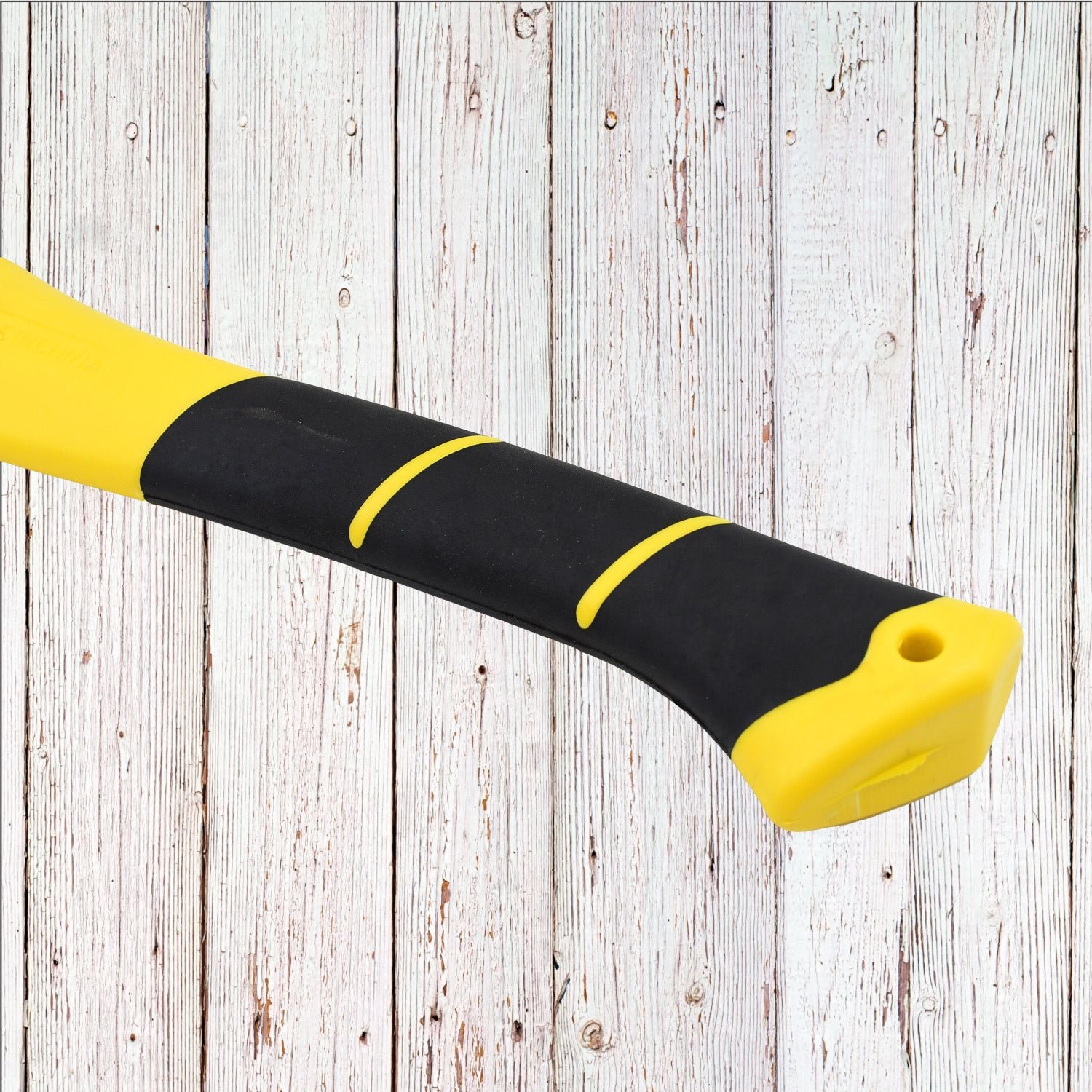Hatchet Axe – Durable Fiberglass Handle, 537 Gm | Velvet Wipe