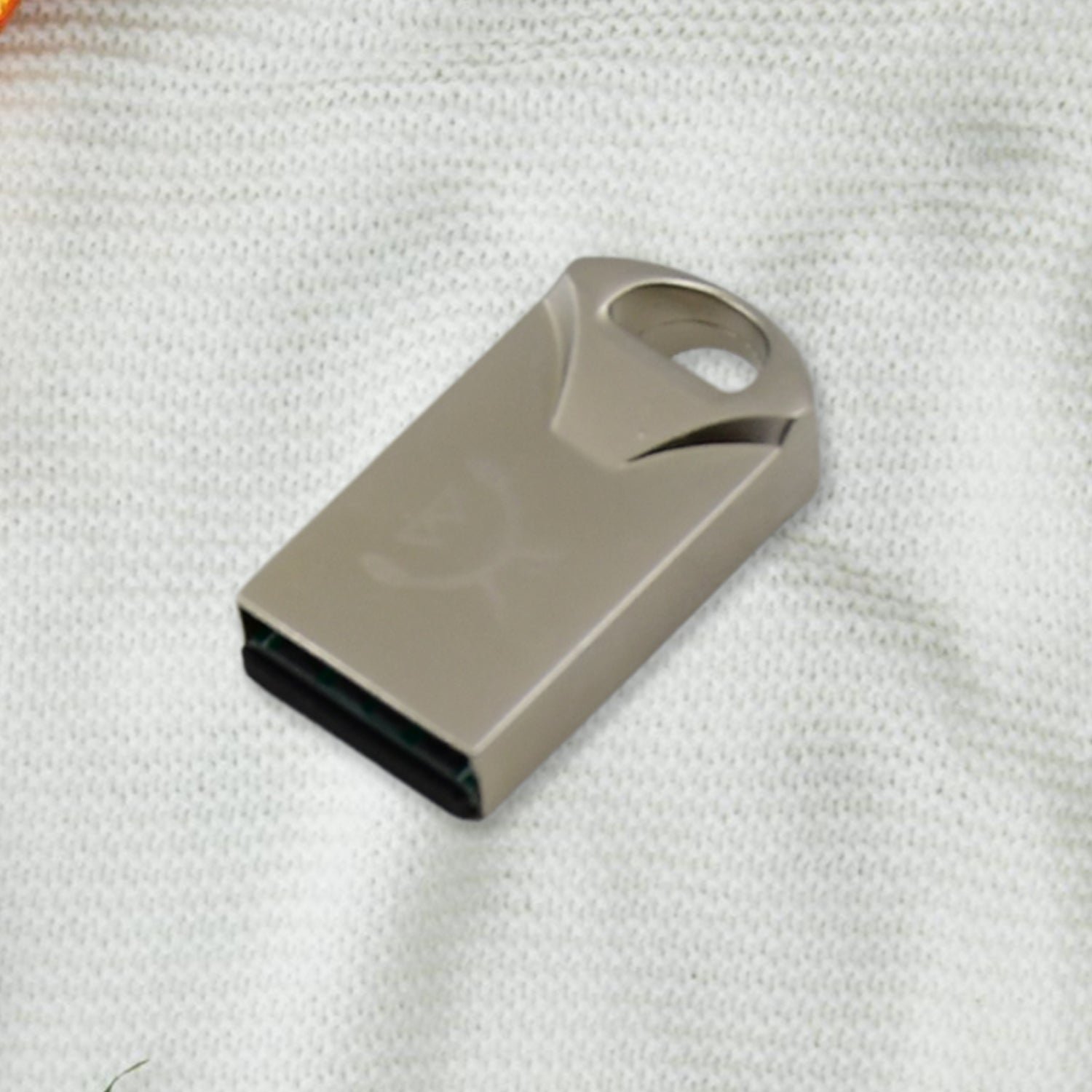 USB Car Bluetooth Adapter – Wireless Audio & Calls | Velvet Wheels