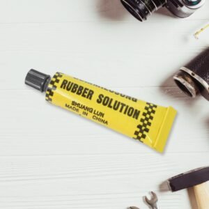 04_f44f15bc-9873-4d0b-8b00-5eee5b070fdf Tyre Repair Kit – Essential Tubeless Puncture Fix | Arrive Kit