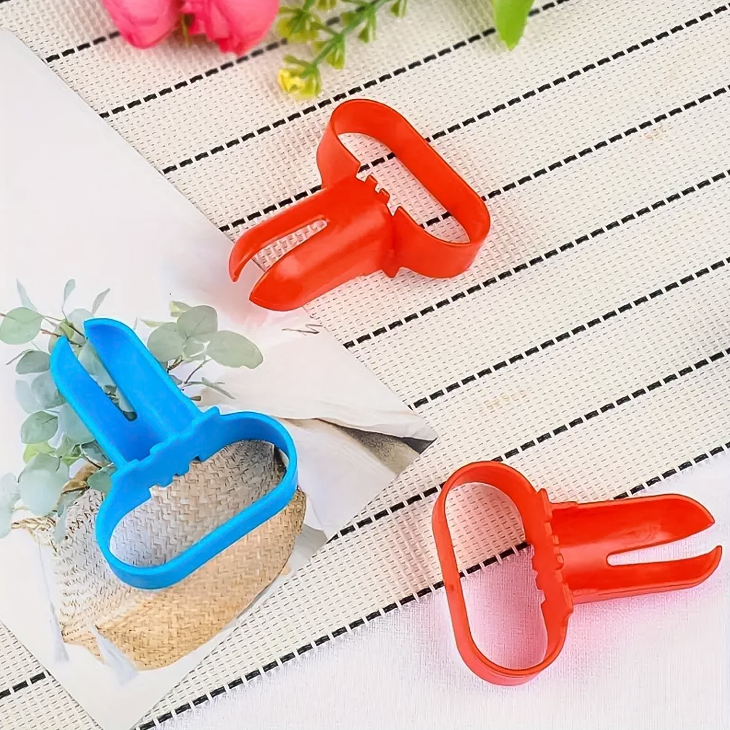 Balloon Tying Tool Set – Ergonomic 5-Piece Party Accessory