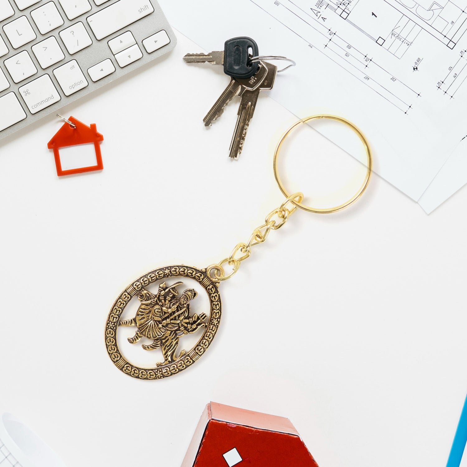 04_keychain_65f87e41-f7e6-43da-b21f-aa67d7152154 Durga Maa Keychain – Premium Golden Metal with Oval Frame